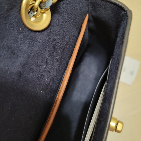 ❌️❌️SOLD❌️❌️ Coach Madison 16 - Picture 6 of 8